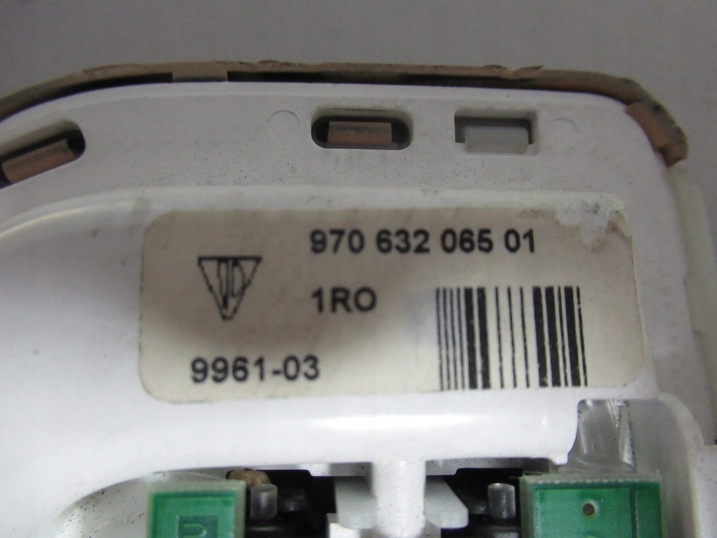 фото №5, Porsche panamera 970 лампа потолочный 97063206501