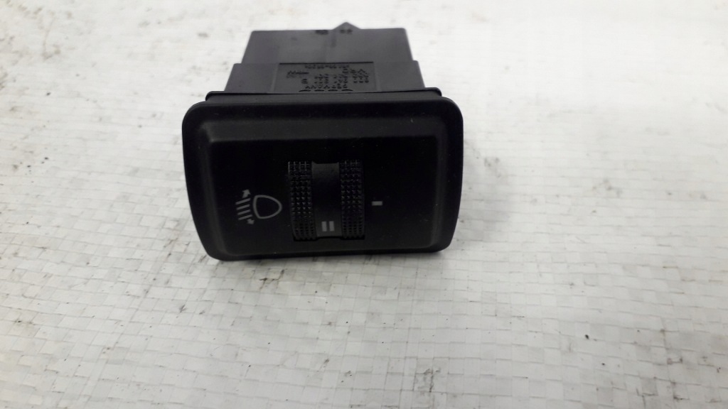 Купити Регулювання світла audi a4 b5 8d0941301b 8d0941301