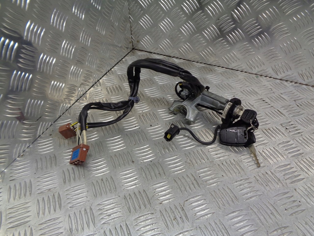 фото №1, Замок запалювання з ключ rover 45 c57901