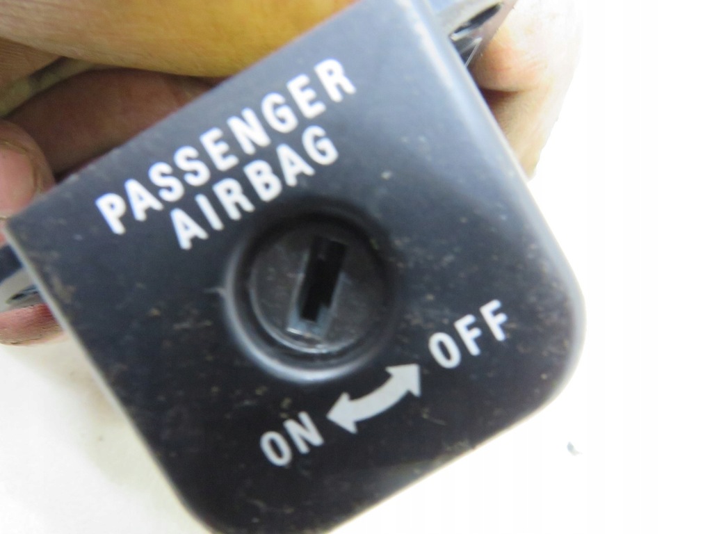 фото №1, Выключатель подушка безопасности asx 8610a054