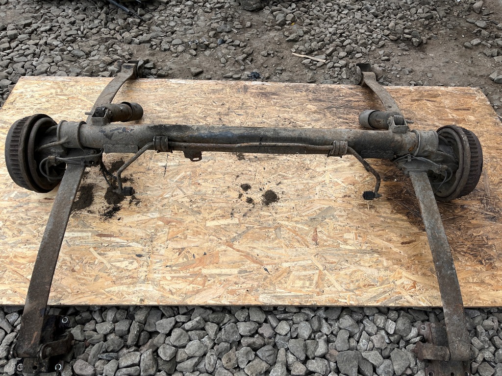 фото №1, Chrysler grand voyager iv балка задняя oś рессоры lift 2004-2007