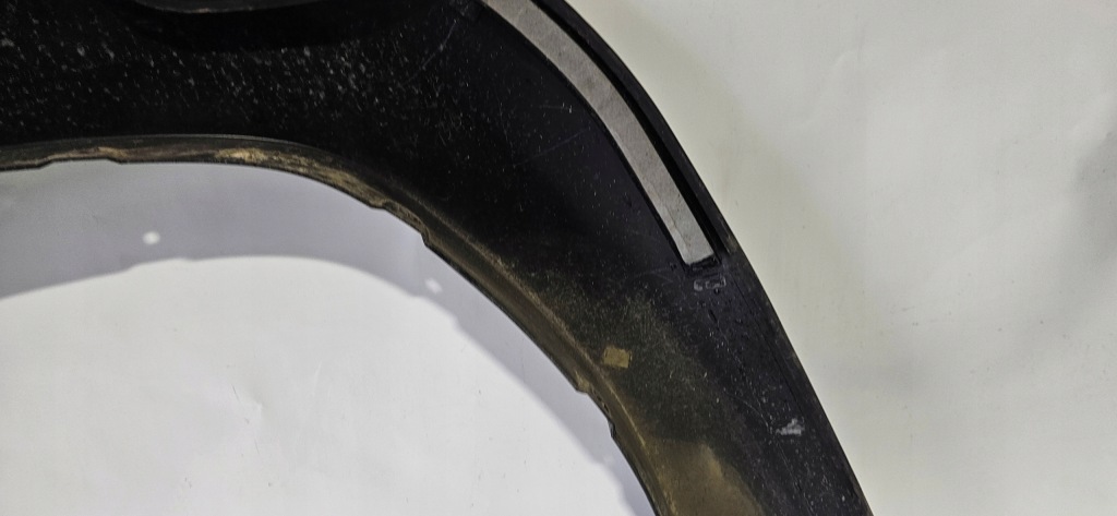 фото №13, Молдинг na крыло toyota hilux viii 20- левый задняя левая задняя