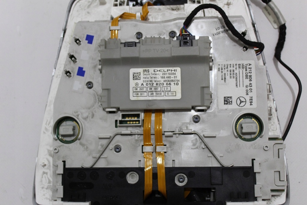 фото №6, Лампа потолочный салонная mercedes w218 cls a2129064301 a0128206610