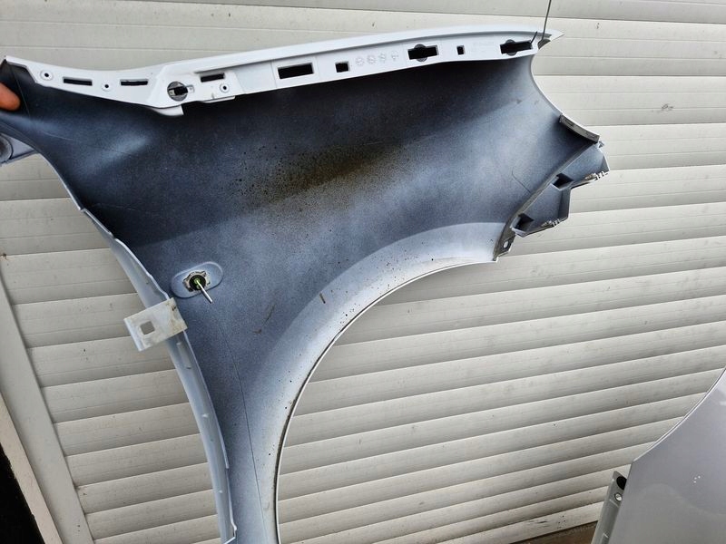 фото №7, Renault twingo iii 3 крила лівий перед передній dvqnj 631014025r