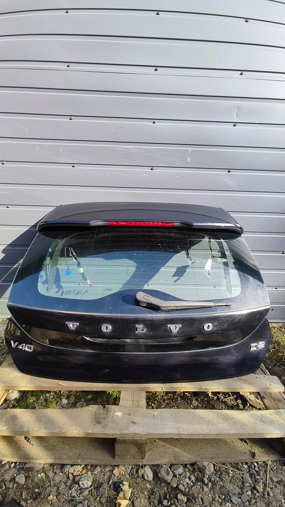 фото №4, Volvo v40 ii 2012 – 2019 - кришка багажника задня задня