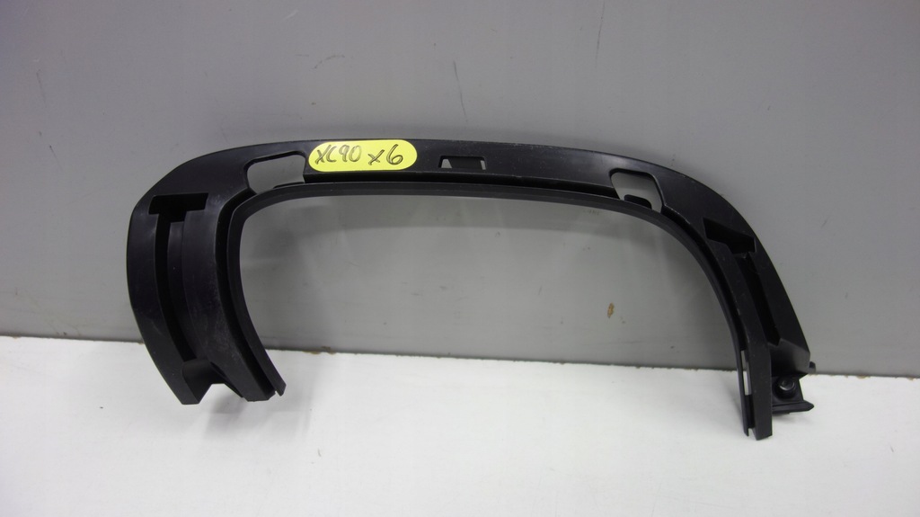 фото №1, Volvo xc90 напрямна бампера 31353396