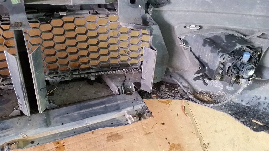 фото №15, Бампер передній dacia sandero stepway ii 15r tekna