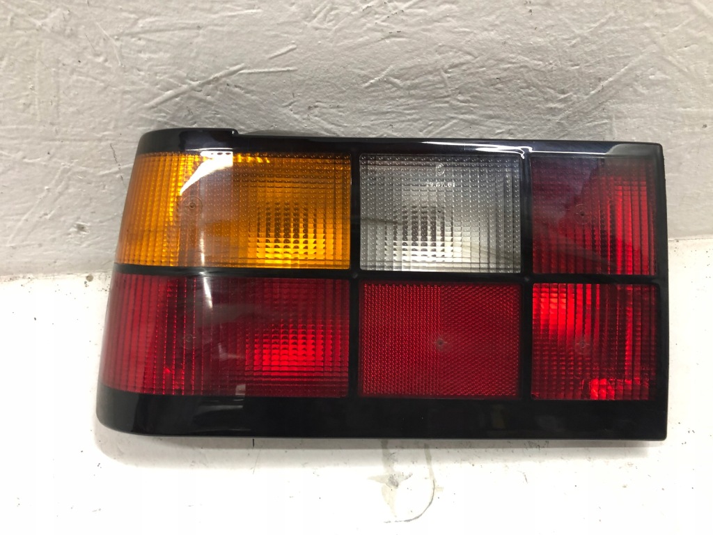 Volvo 440 460 лампа левый задний Недорого