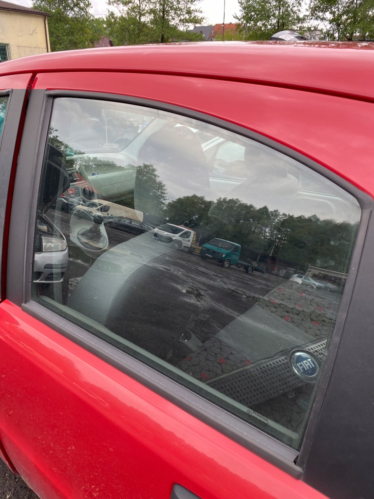 фото №1, Fiat panda ii 2 скло бічна лівий задня