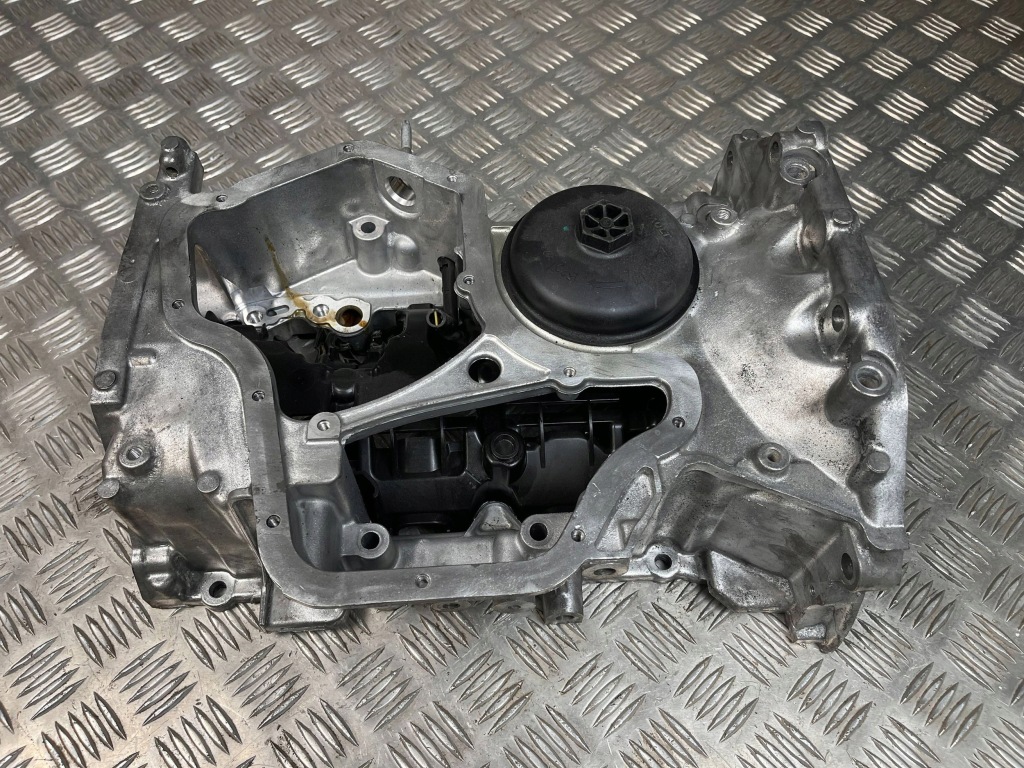 Renault captur 2 2023 поддон масляная Недорого