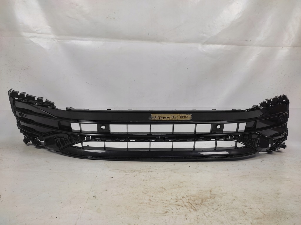 фото №1, Vw tiguan ii allspace lift r-line 5nn решётка бампера перед 2020- pdc