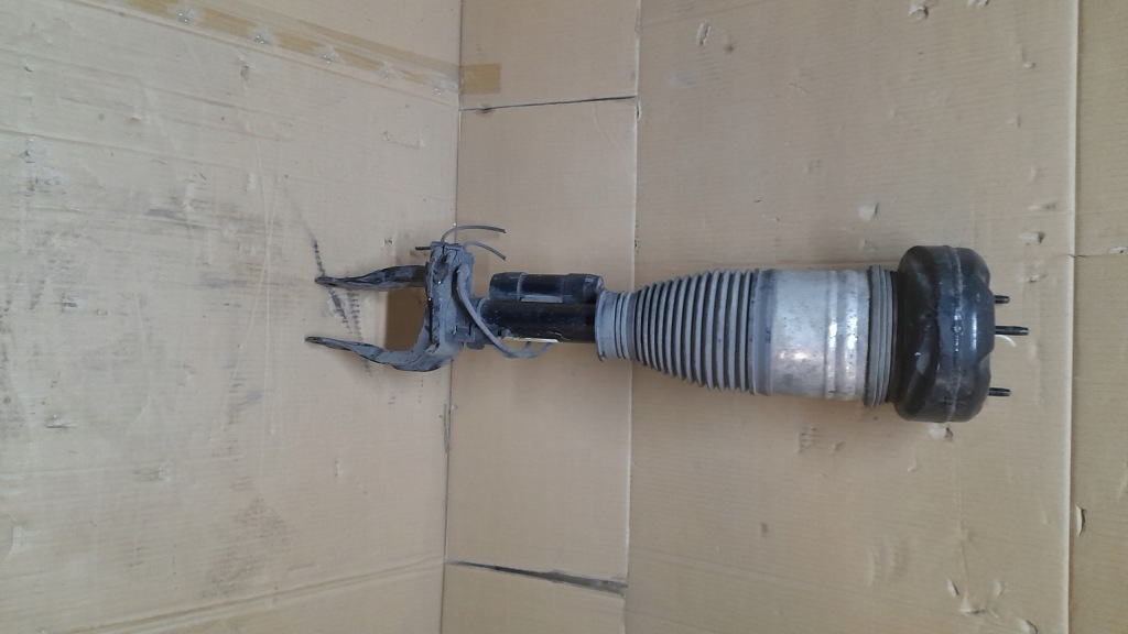 Купить Амортизатор перед правый mercedes gle w167 amg