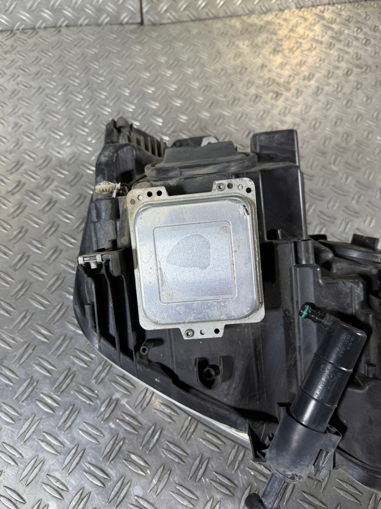 Mercedes w207 купе 09-13 лампа перед передняя левая 2078200159 Недорого