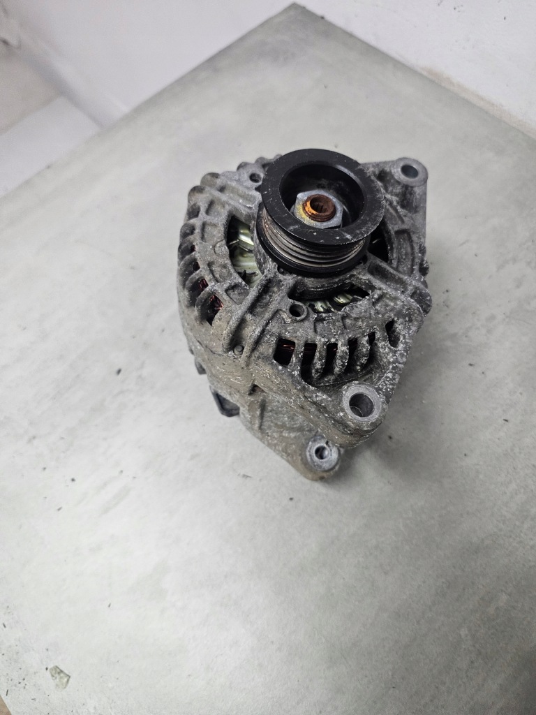 Opel corsa d agila генератор 13222931 1,2 1,4 Київ