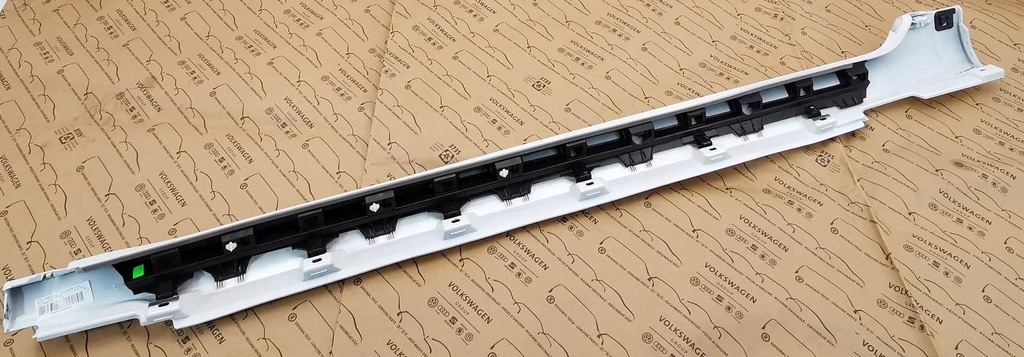 фото №13, Захист обшивка накладка поріг права vw arteon 3h 3g8853858 l0k1 nowa org