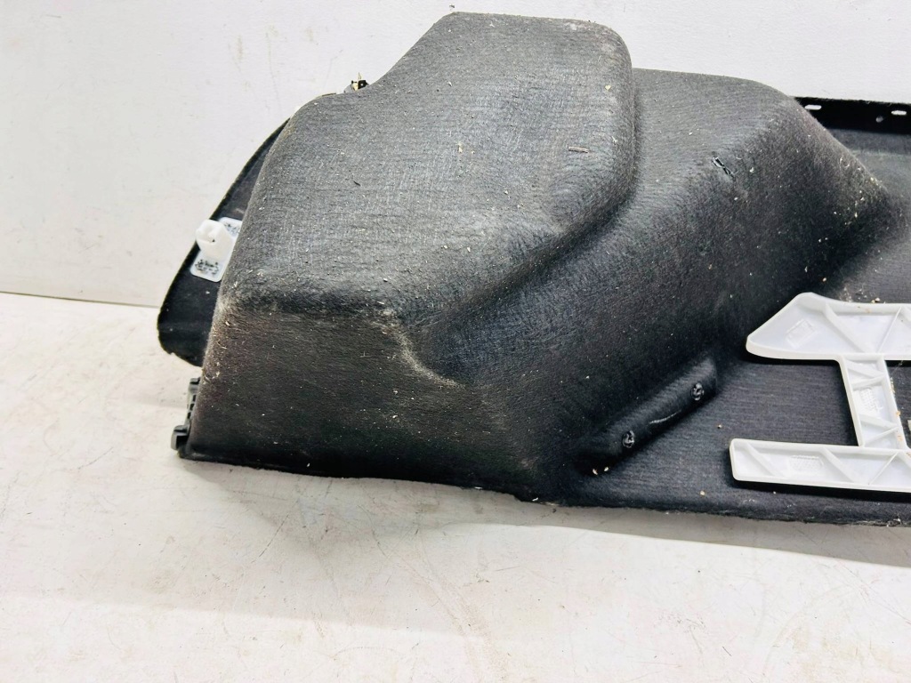 фото №13, Corolla e21 1.8h kombi обшивка обивка багажника правая правый