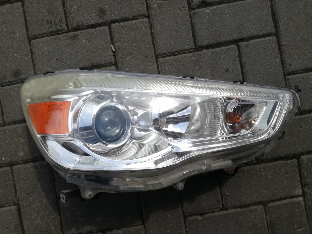 фото №1, Mitsubishi asx i 2010 - 2016 rok лампа правая перед uk