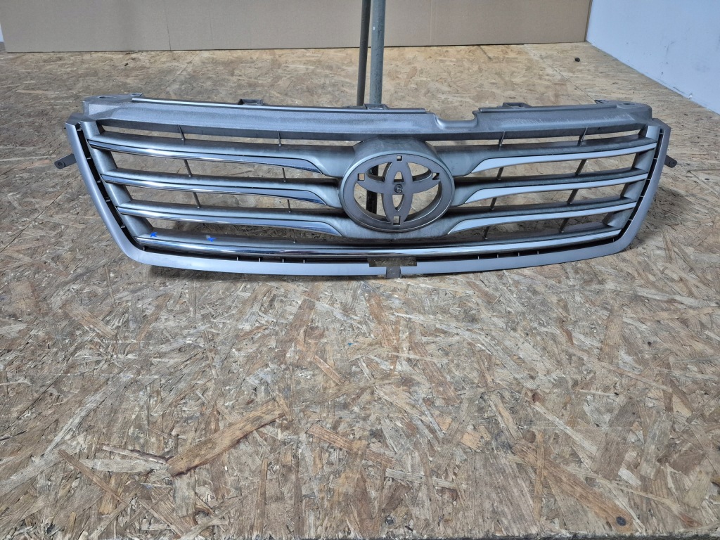 Купить Toyota rav-4 3 3 10-12r рестайлинг  решётка радиатора решётка  передняя перед