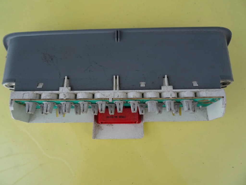 фото №5, Дисплей часы renault twingo i 8200121175 nr175