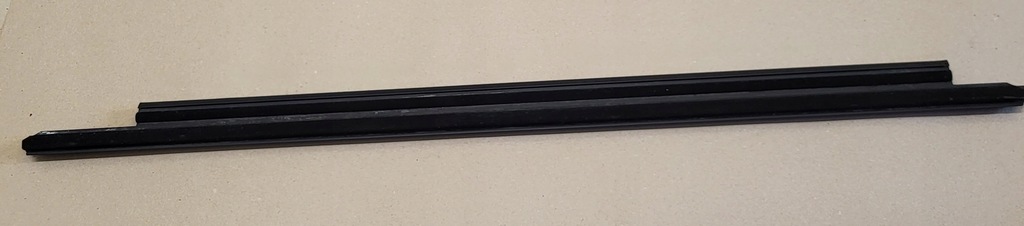 фото №13, Молдинг уплотнитель наружная с дверь левый задняя audi a7 4g8 czarna оригинальный номер