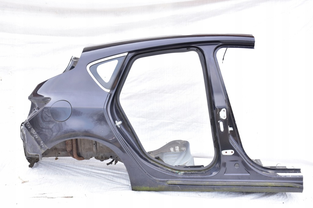 фото №1, Opel astra j hb чверть крила поріг правий z177