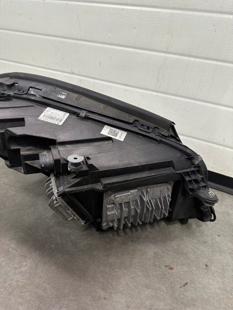 Mercedes s klasa w222 лампа правый перед full led ils a2229068602 Недорого