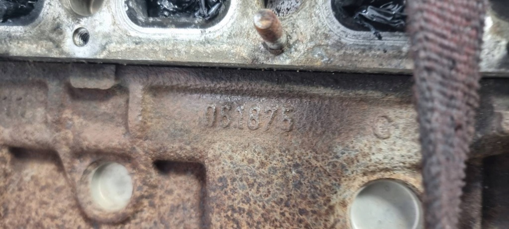 Двигатель стойку k4m 714 1.6 renault clio 2 Доставка