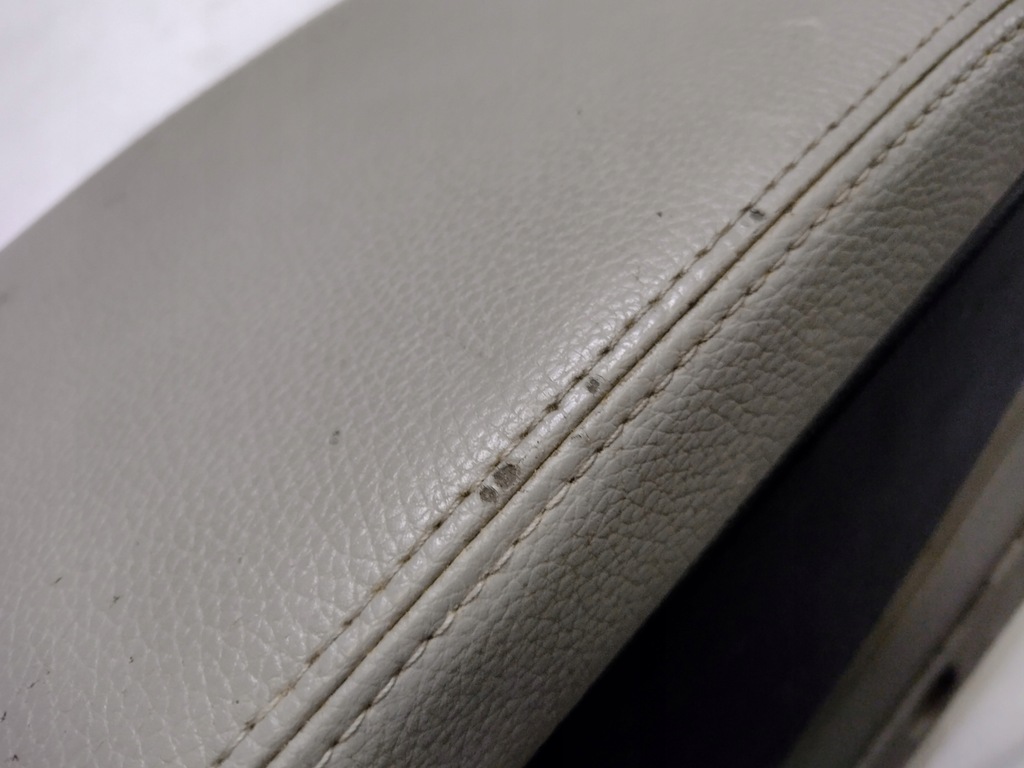 фото №8, Тунель середній підлокітник volkswagen passat b6 sedan 3c0863319j