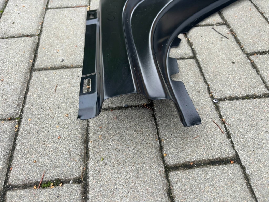 фото №3, Volvo xc60 порог правый пятка четверть оригинал