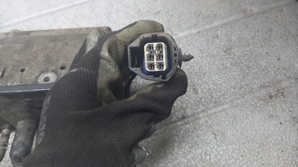 фото №4, Webasto mazda 5 06r 2.0crd van