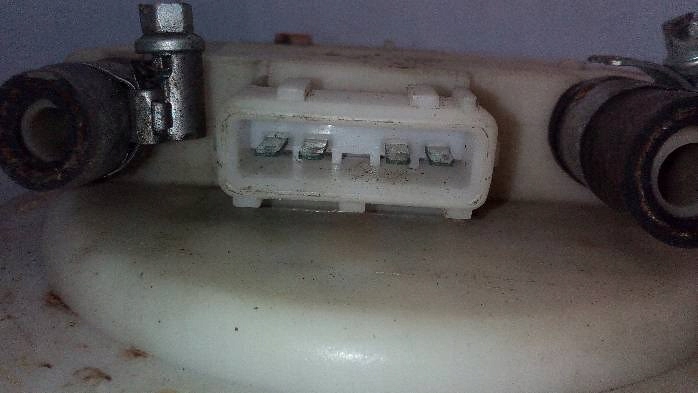 Насос пального peugeot 406 1,8 b 16v 9618890880 Зі Шроту