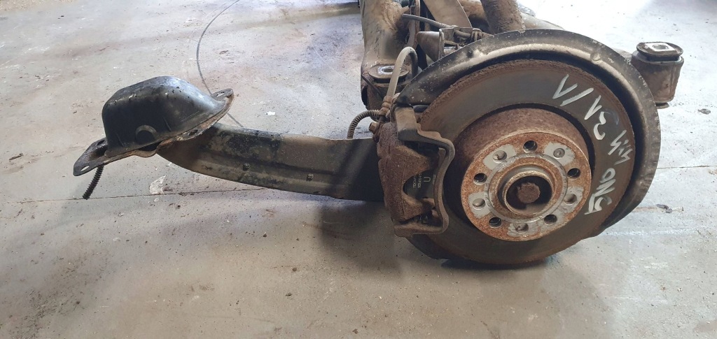 фото №8, Vw tiguan i 5n0505235l 4x4 подвеска задняя