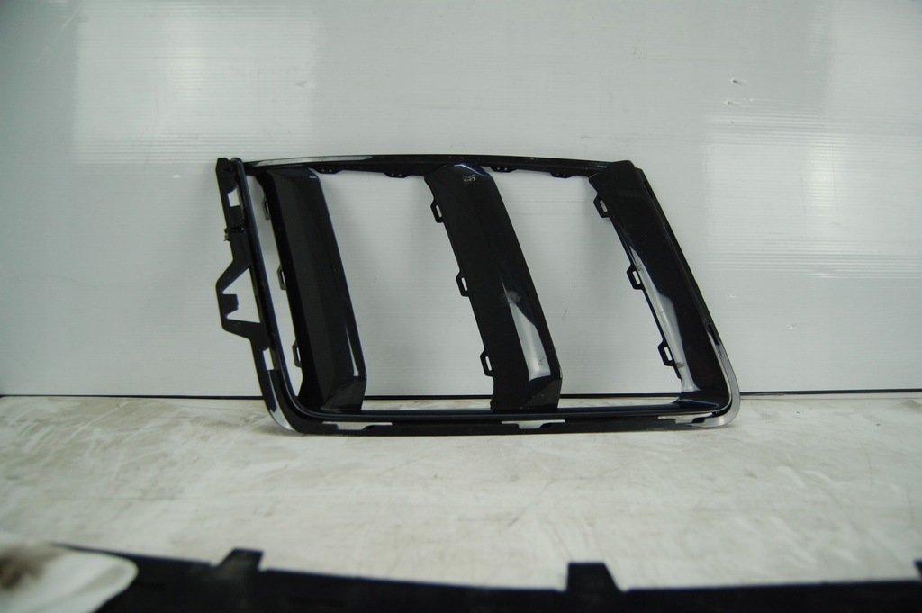 фото №1, Спойлер дифузор решітка бампер audi r8 ii 2016-020