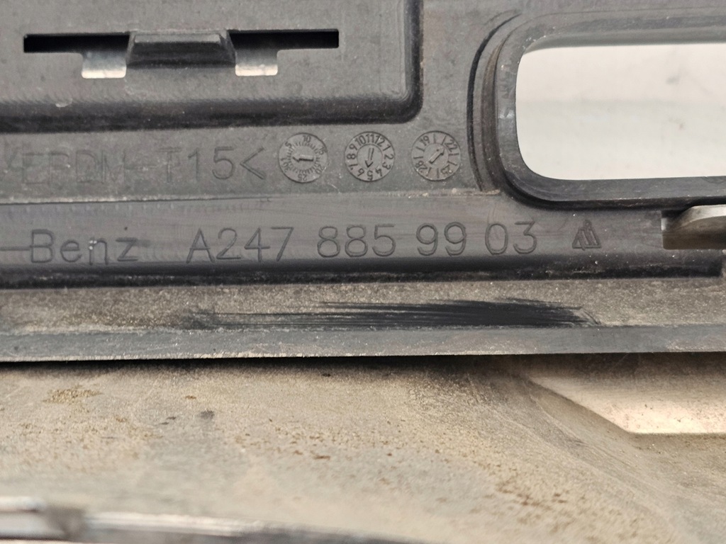 фото №11, Mercedes gla h247 20- накладка бампера хром перед a2478805901 usa