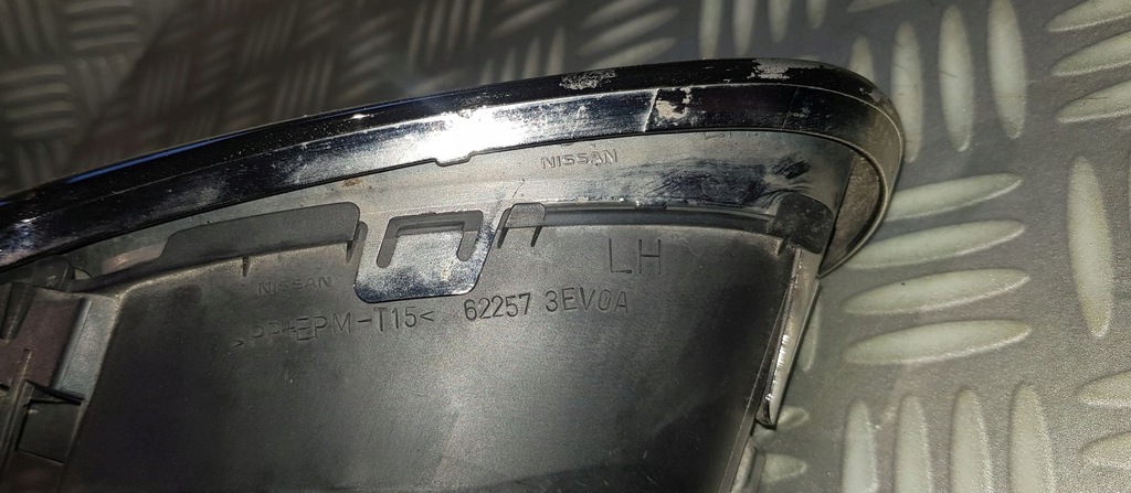 фото №8, Infiniti fx ii qx70 решітка бампера рамка хром протитуманної фари ліва перед 12r