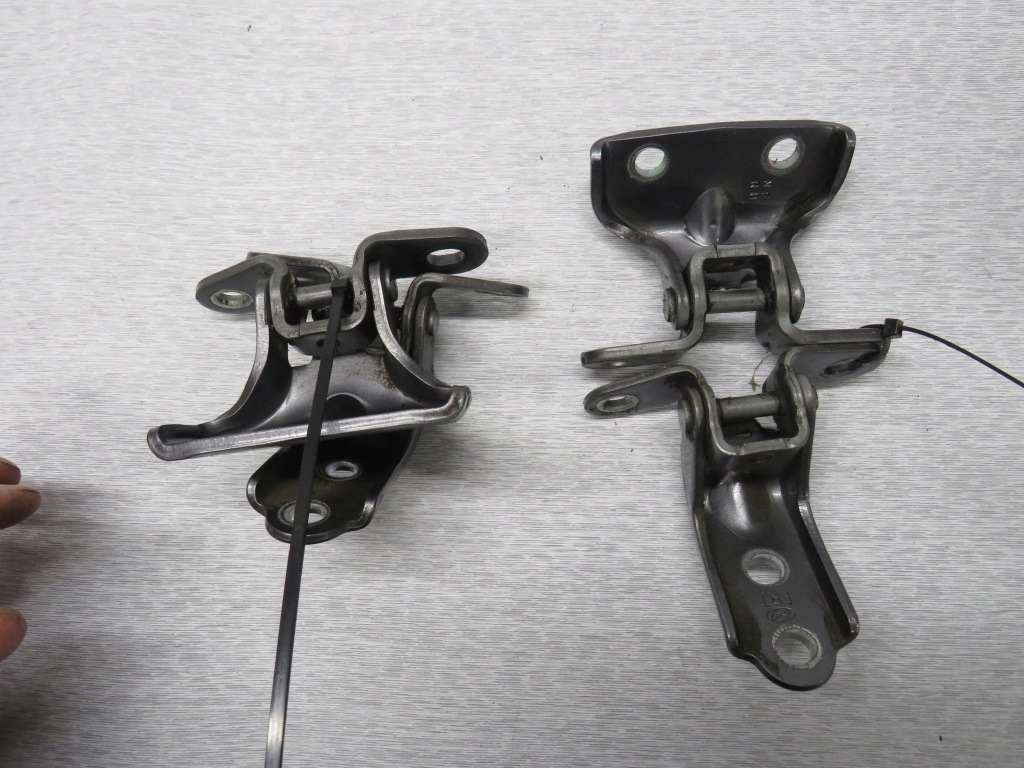 фото №4, Hyundai ix35 петля петлі двері задня