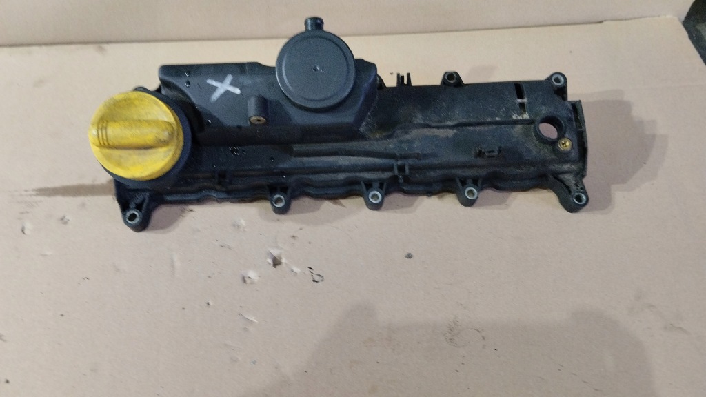 фото №1, Крышка клапанов двигателя renault megane scenic laguna iii 1.5 dci 8200756123