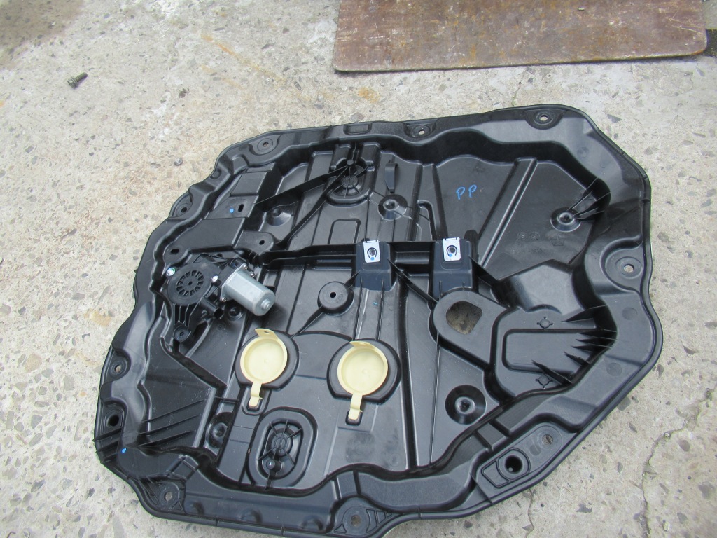 фото №1, Jeep wrangler jl sahara 4d 2018+ r. механизм подъемник стекло правый перед