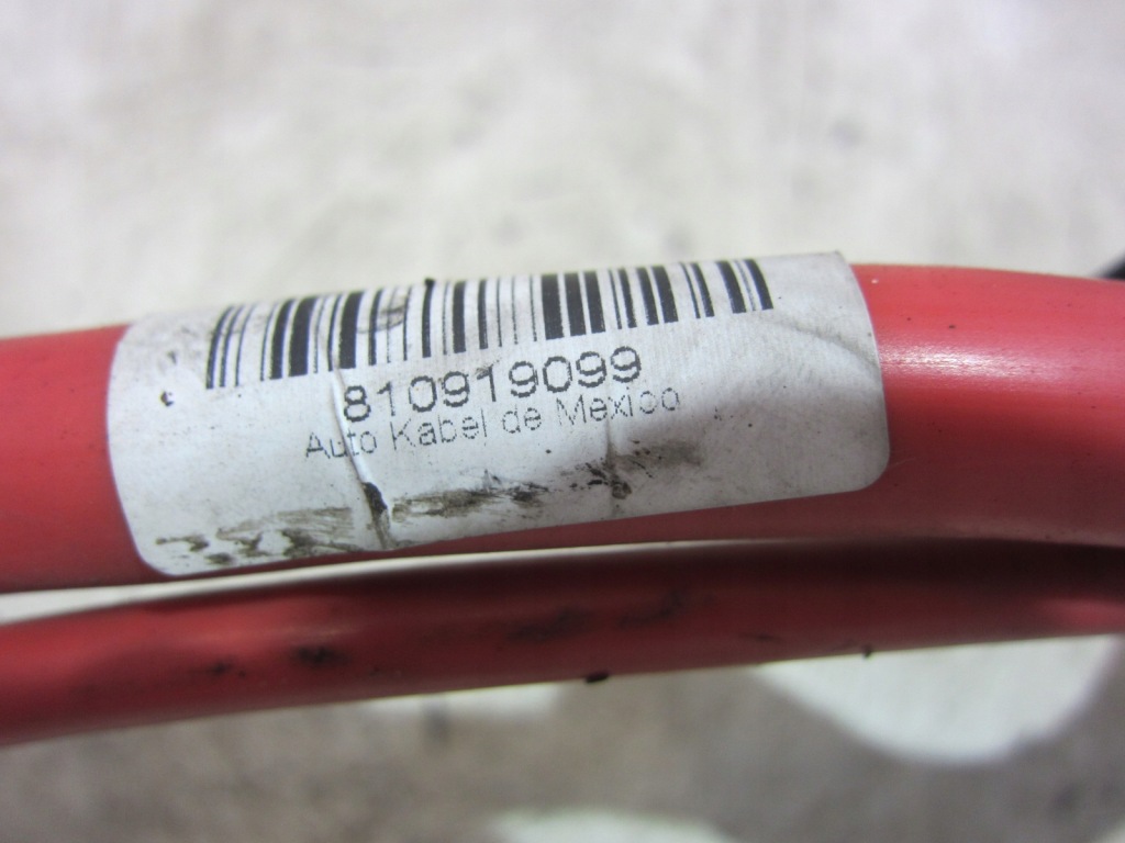 Bmw x3 f25 2.0 кабель шланг плюсовой красный аккумулятор 9283786 Недорого