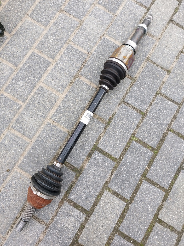 фото №1, Приводной вал перед левая nissan leaf 2 ii 163549