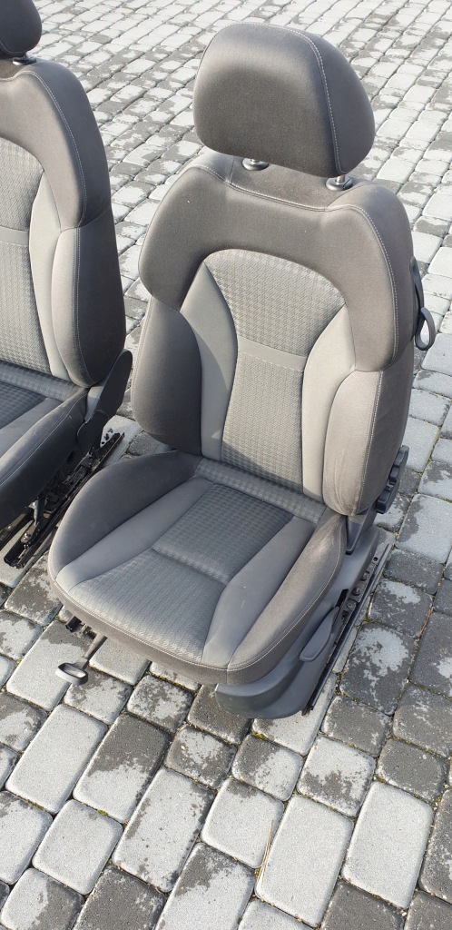 фото №4, Сиденья заднее сиденье audi a1 8x 2010- 3d с подогревом