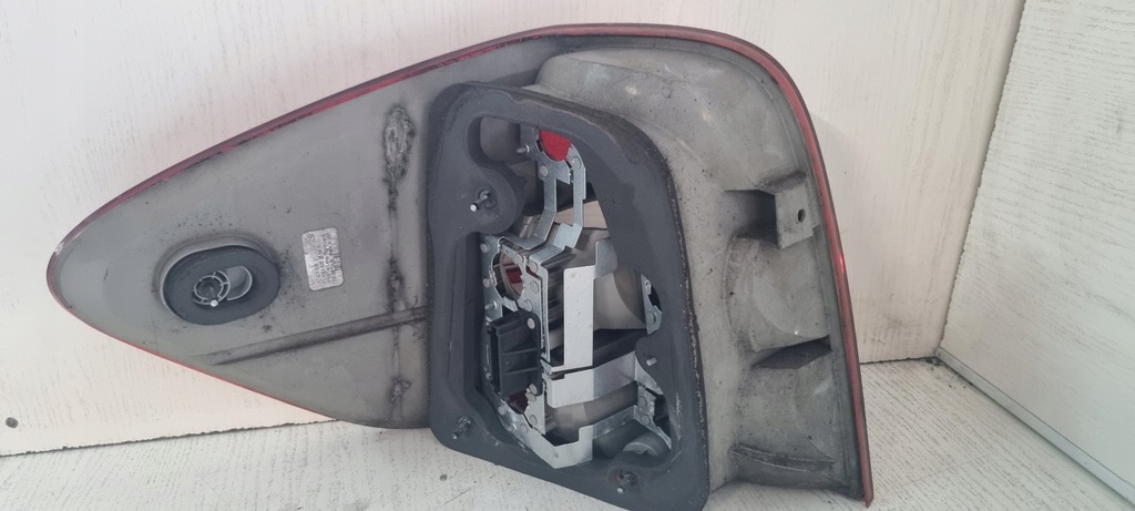 фото №2, Лампа задня do mercedes ml w 164