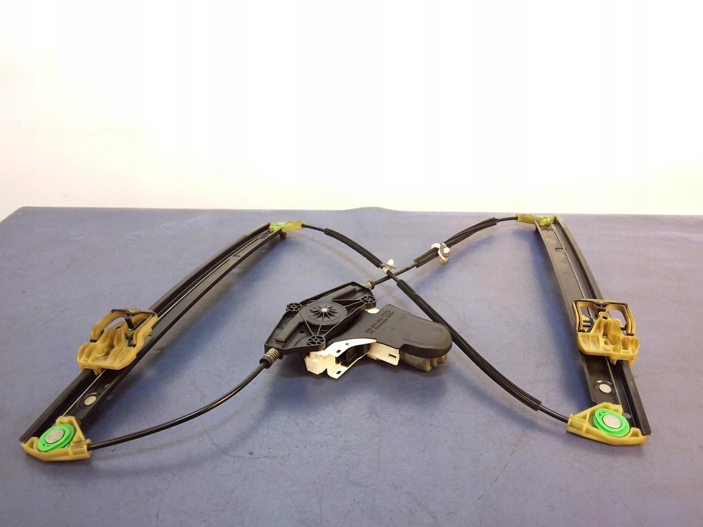 фото №1, Audi a8 d4 подъемник стекло перед левый 4h0837461b