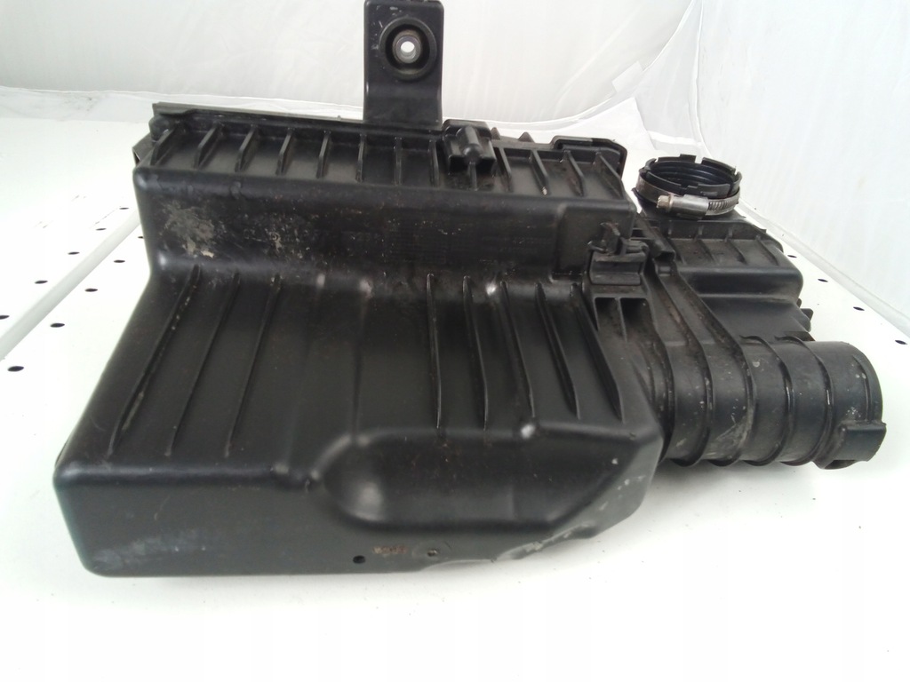 фото №4, L177 корпус фільтра повітря opel corsa f 1.2b 9813534180