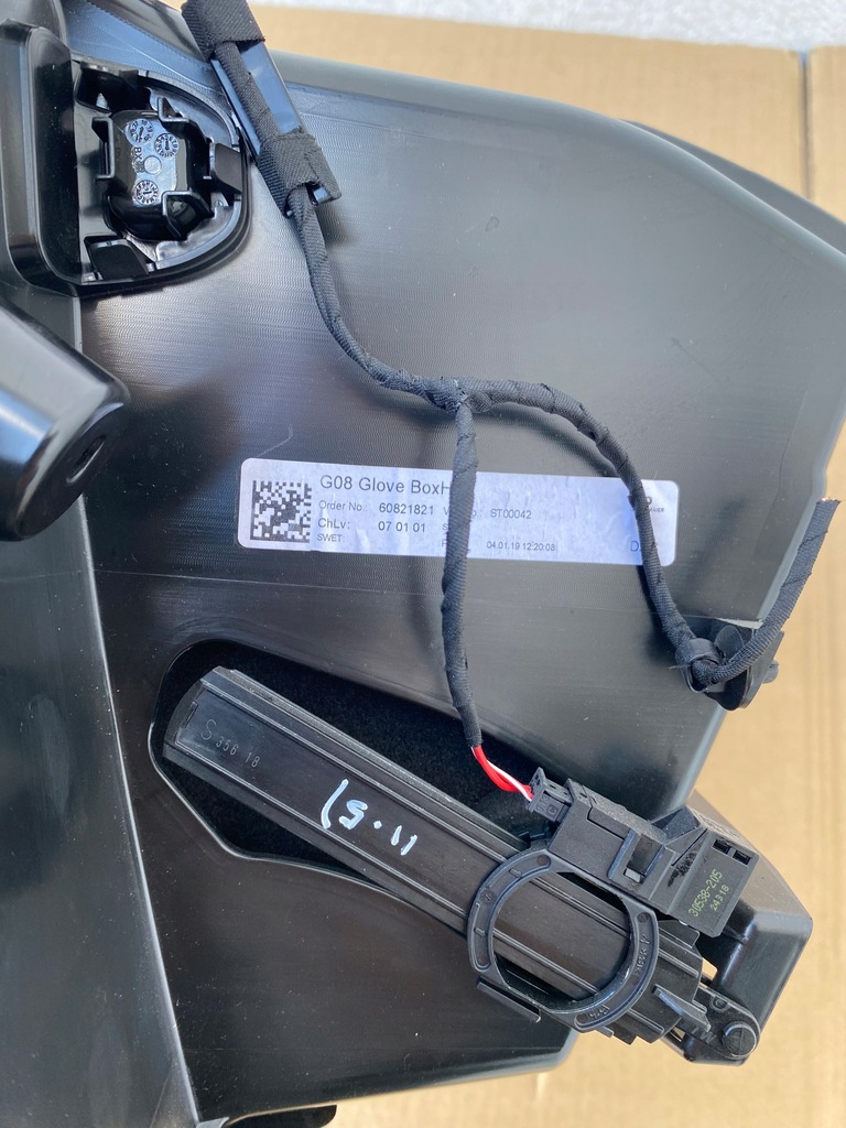 фото №7, Bmw x3 g01 x4 g02 бардачок консоли пассажира нижний 9379219 europa