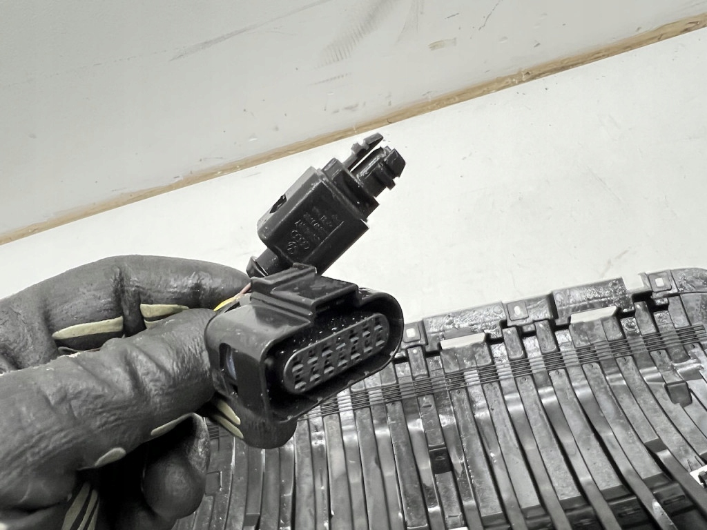 фото №11, Audi a8 d4 бампер перед передній kompletny pdc омивачі lx7w