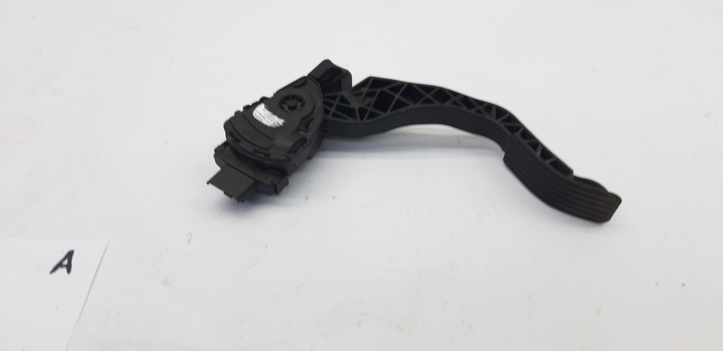 фото №1, Педаль газу peugeot 2008 i 749611-01