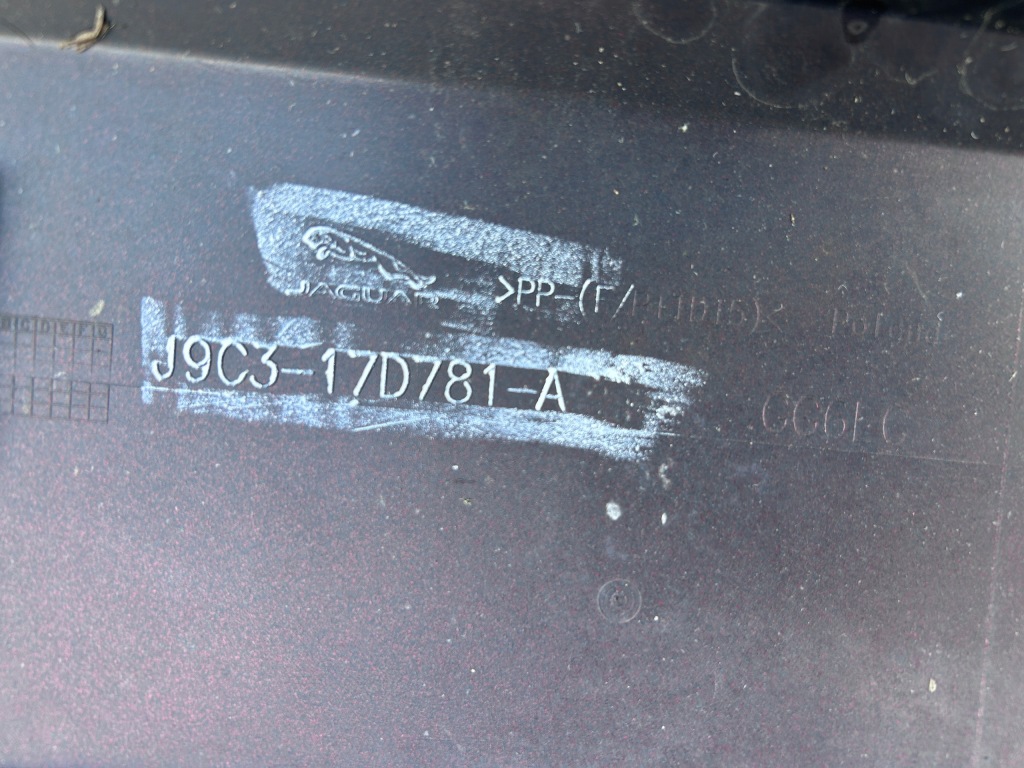 фото №16, Jaguar e-pace бампер задняя оригинал j9c3-17d781-a