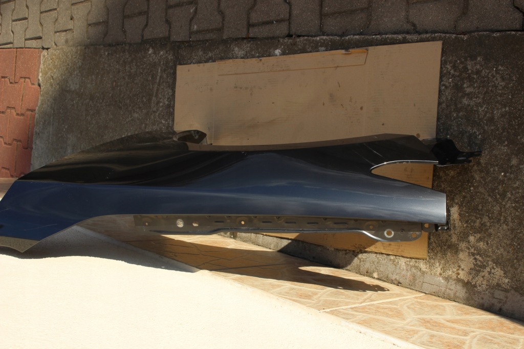 Mazda 3 iv крыло  левое  перед передний 19- Недорого