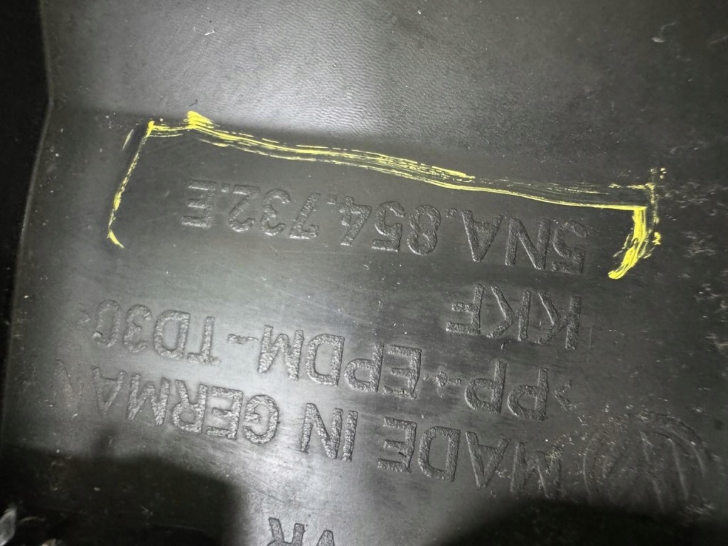 фото №9, Молдинг na крила правий перед vw tiguan 5na ii 16-